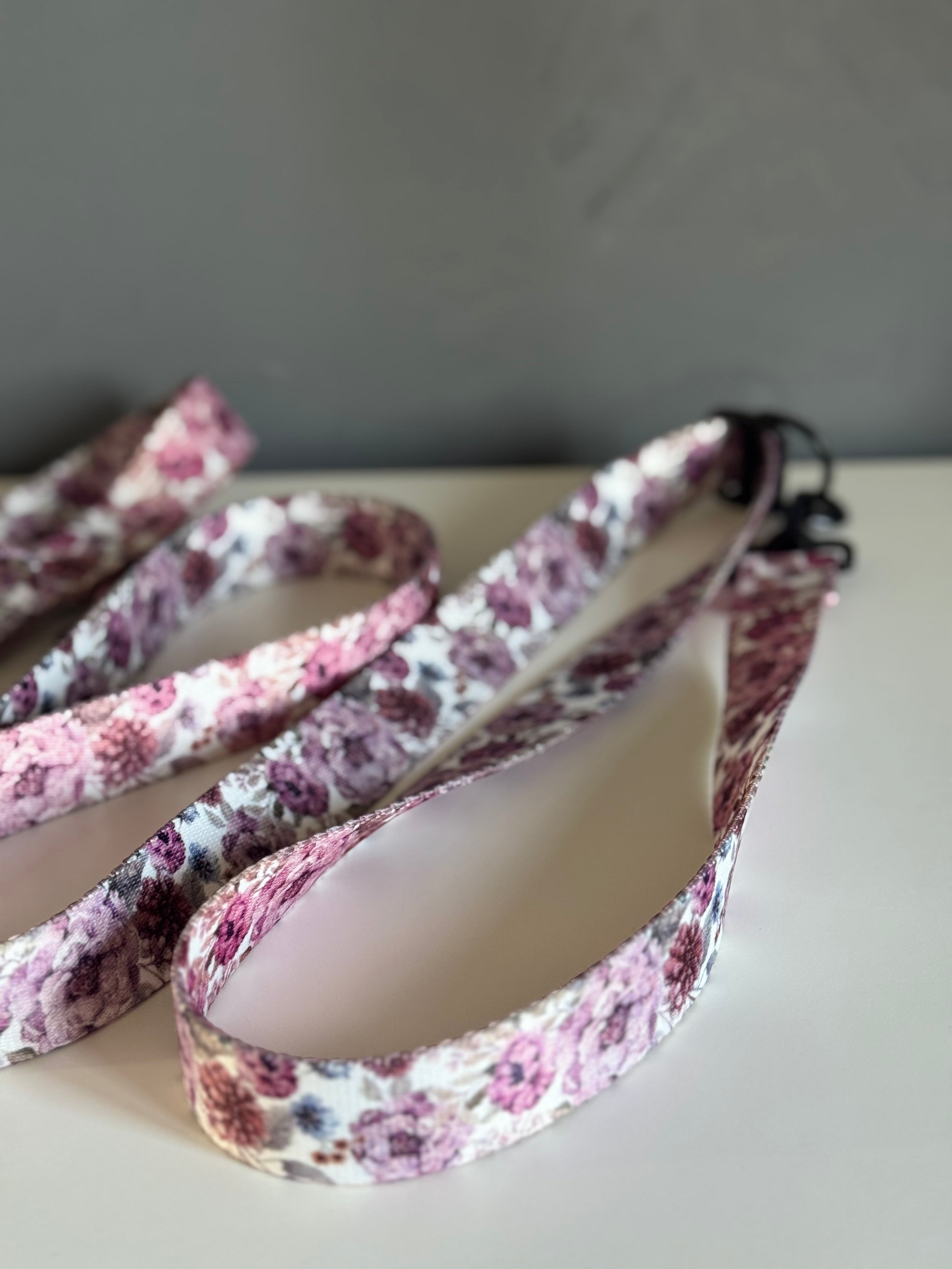 ReadyForHandsFree | Multifunctional Leash | Meadow