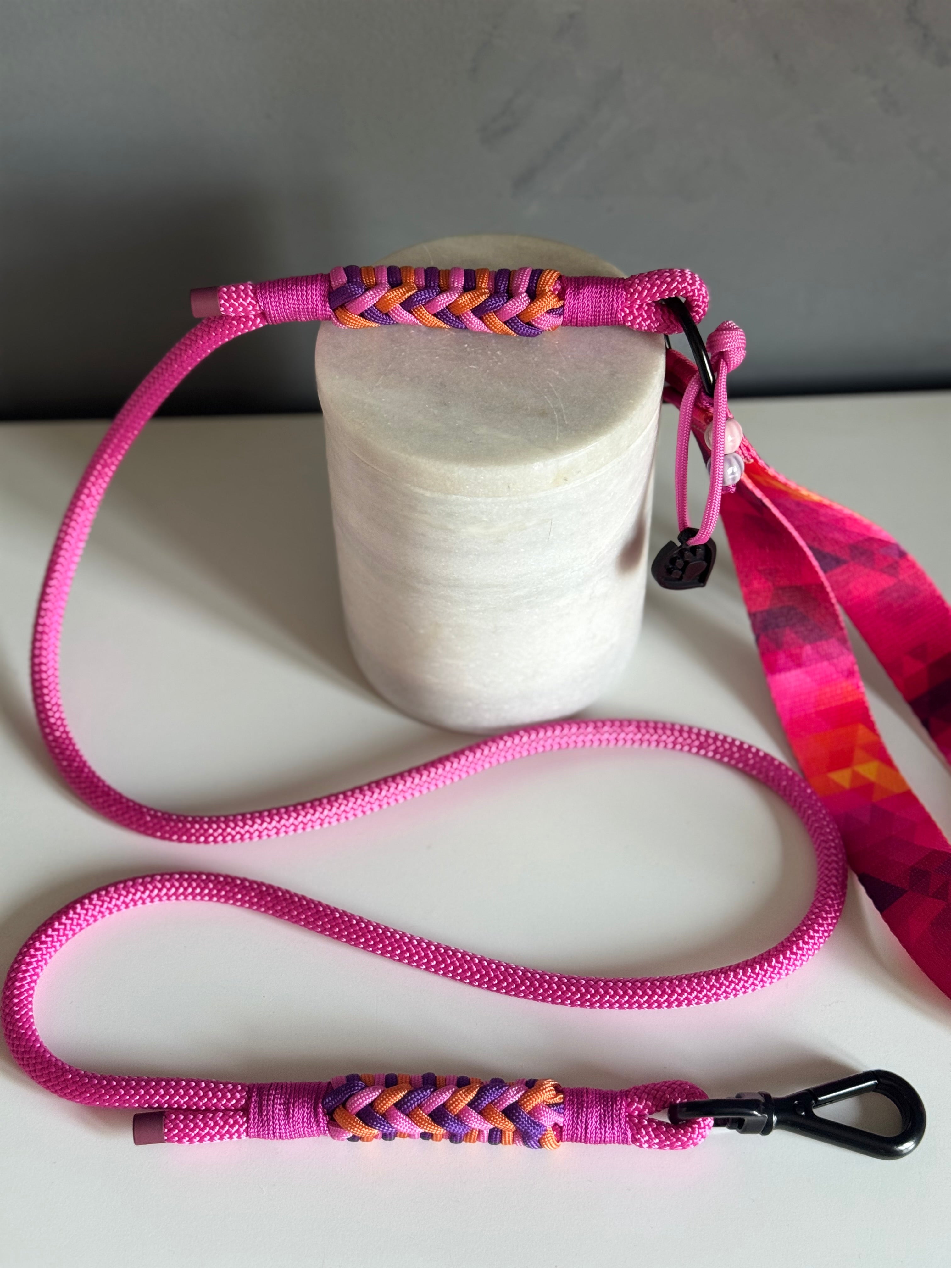 ReadyForFusion | Leash | Rope8 | Mini Triangles I