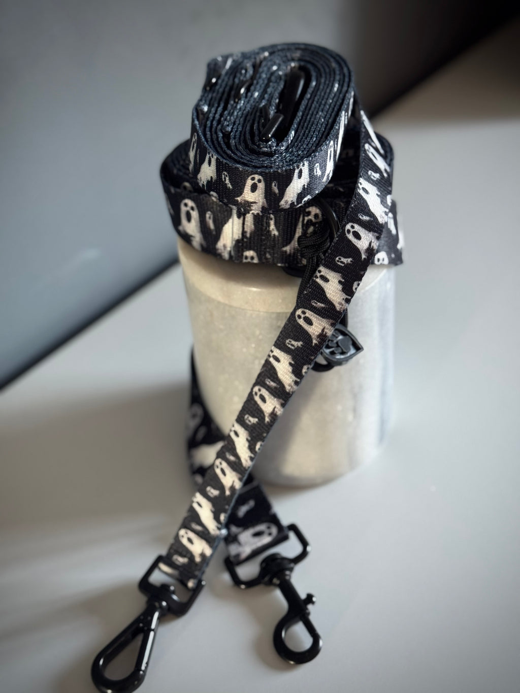 ReadyFor3 | Multifunctional Leash | Ghost