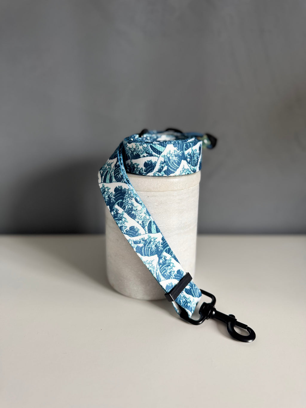 ReadyForAdjust | Adjustable leash | Wave