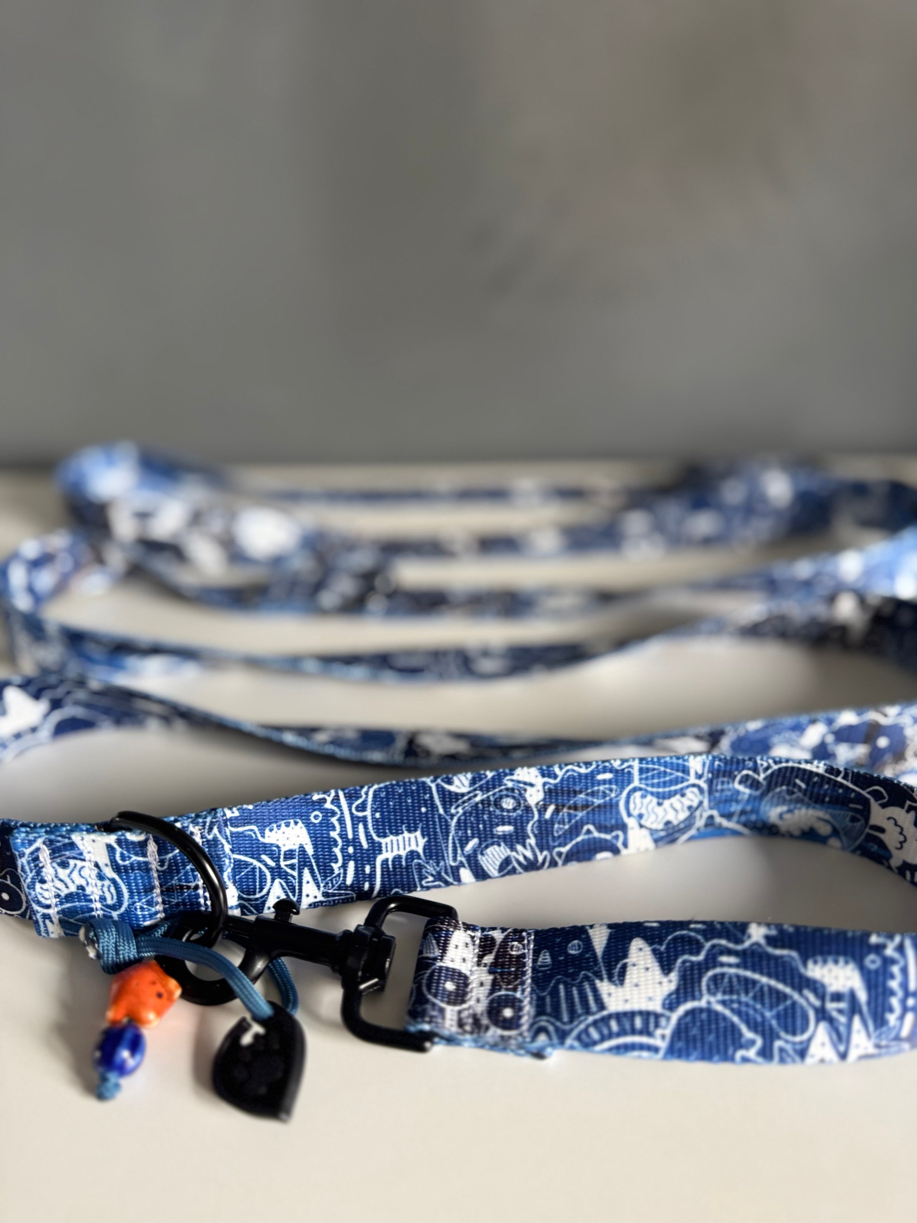 ReadyFor3 | Multifunctional Leash | Monsters