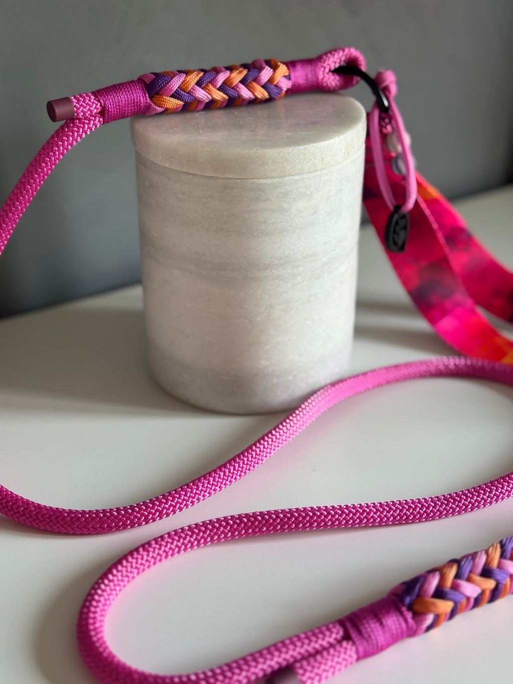 ReadyForFusion | Leash | Rope8 | Mini Triangles I