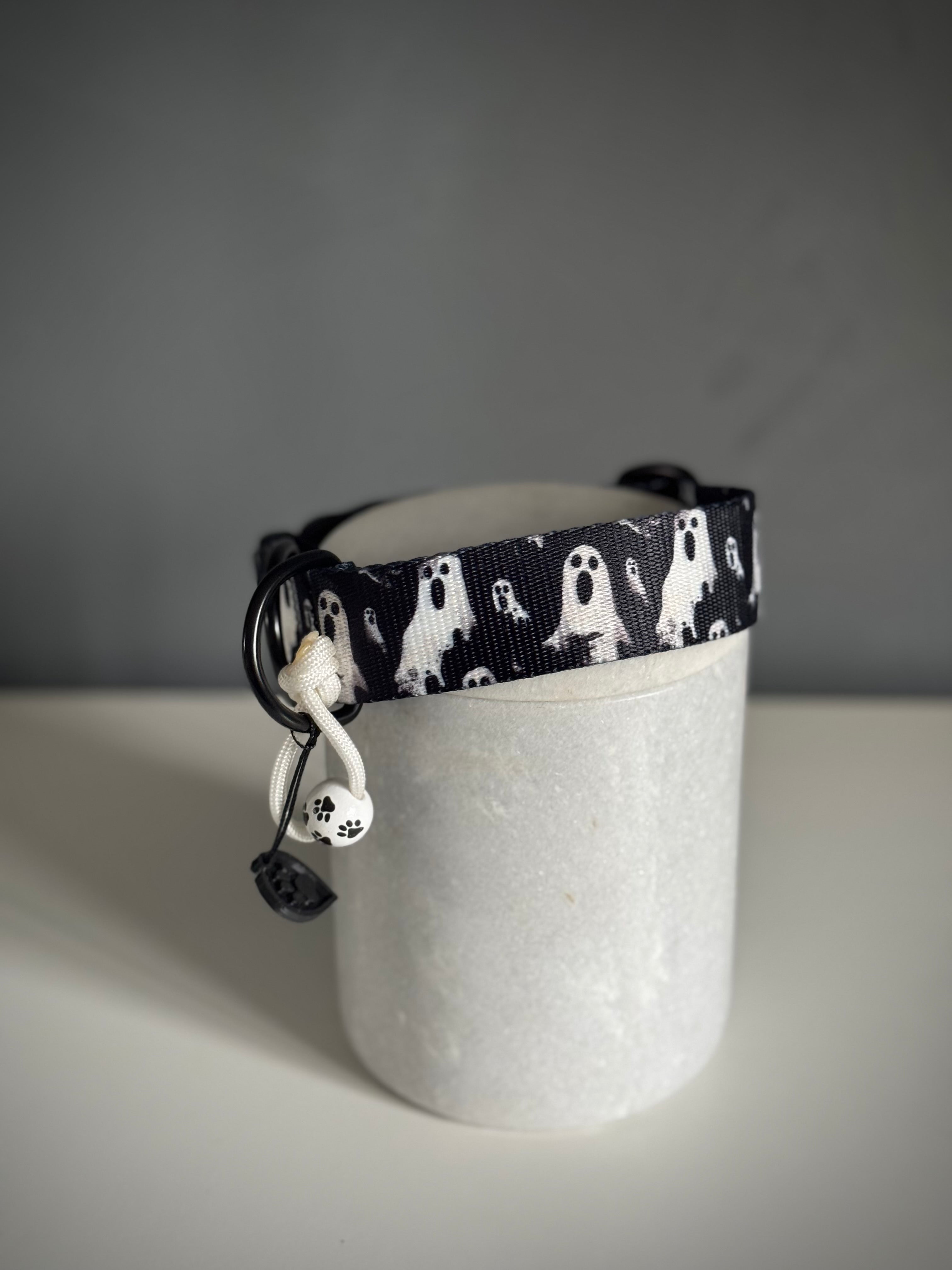 ReadyForBuckle | Collar | Ghost