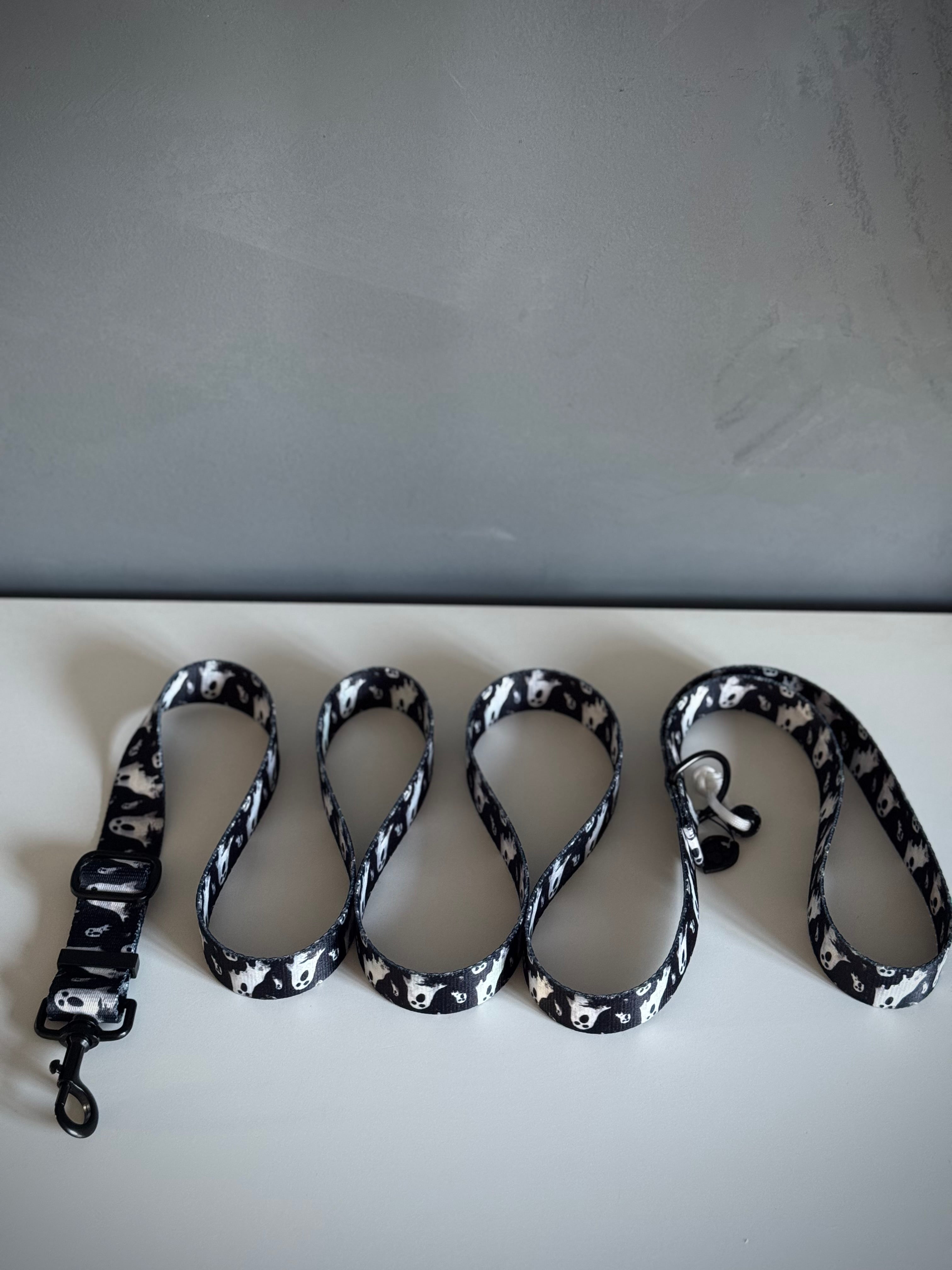 ReadyForAdjust | Adjustable leash | Ghost