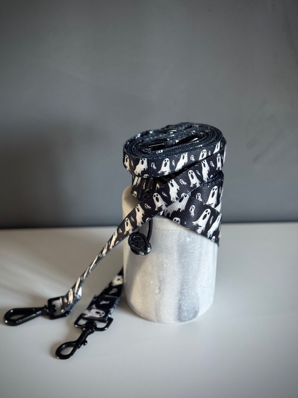 ReadyForAdjust | Adjustable leash | Ghost