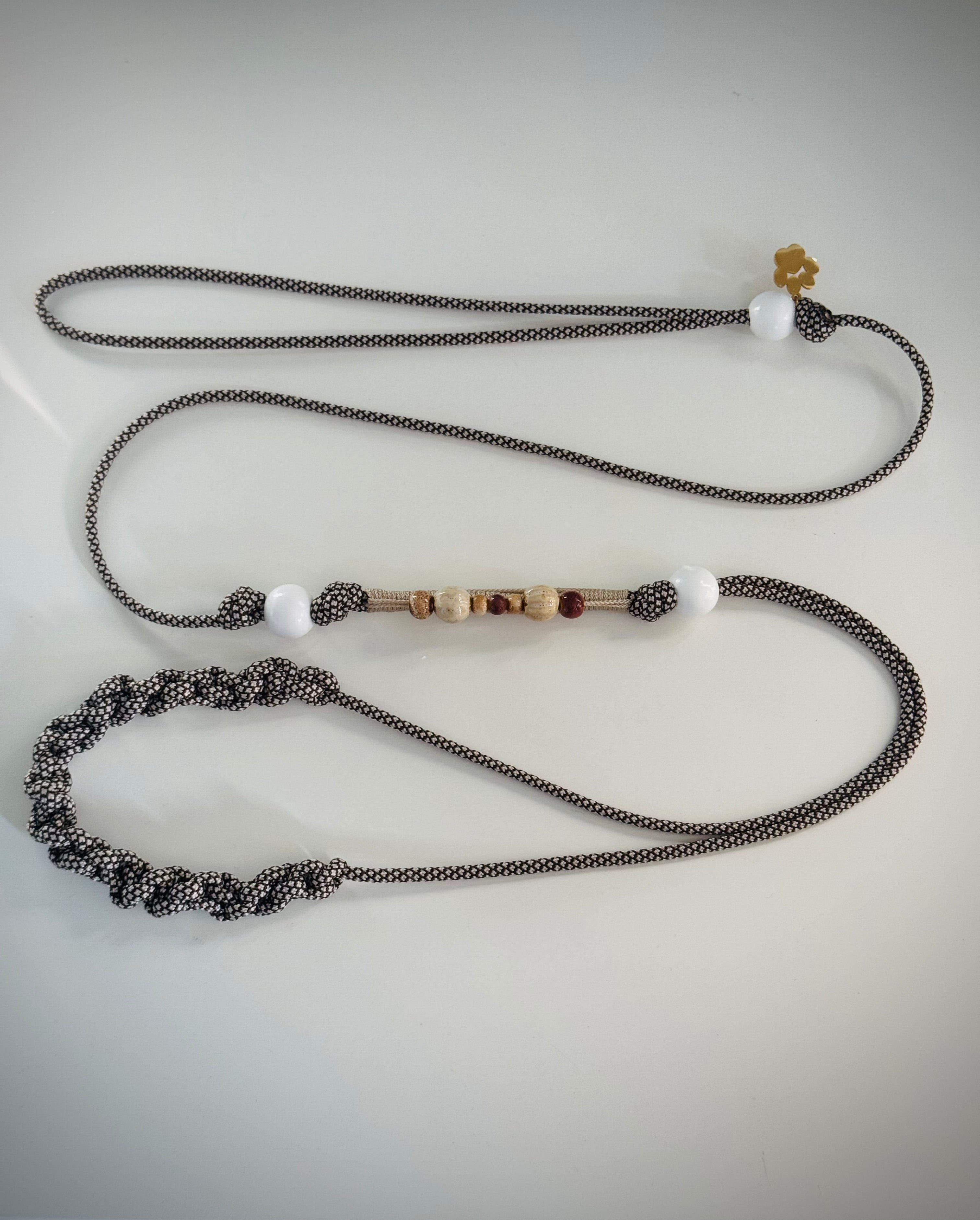 ReadyForShow | Beige/Brown