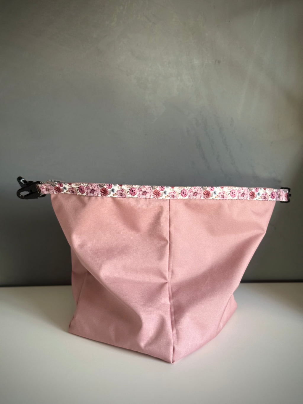 ReadyForSnack&Sniff | Pink/Grey