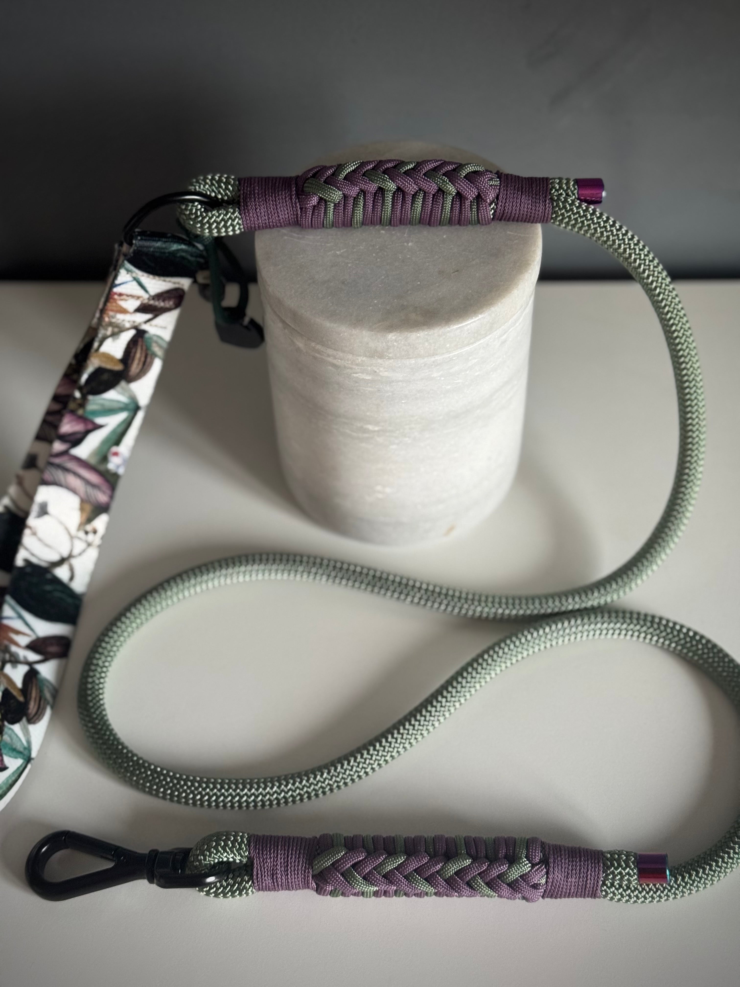 ReadyForFusion | Leash | Banana Tree I