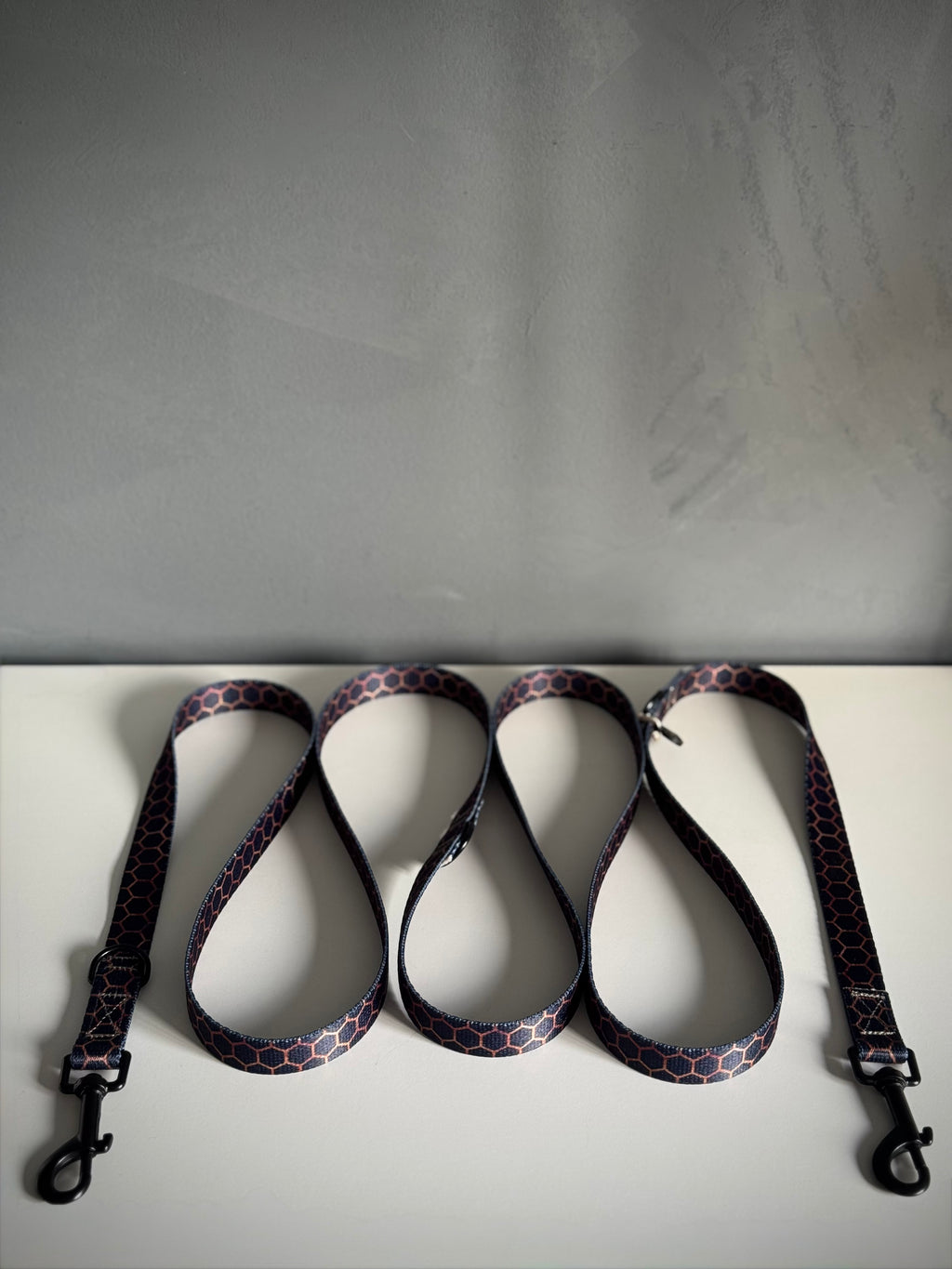 ReadyFor3 | Multifunctional Leash | Hexagon Navy