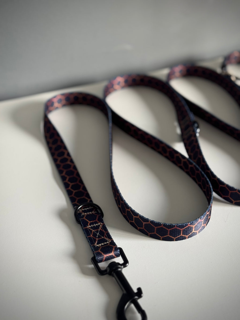 ReadyFor3 | Multifunctional Leash | Hexagon Navy