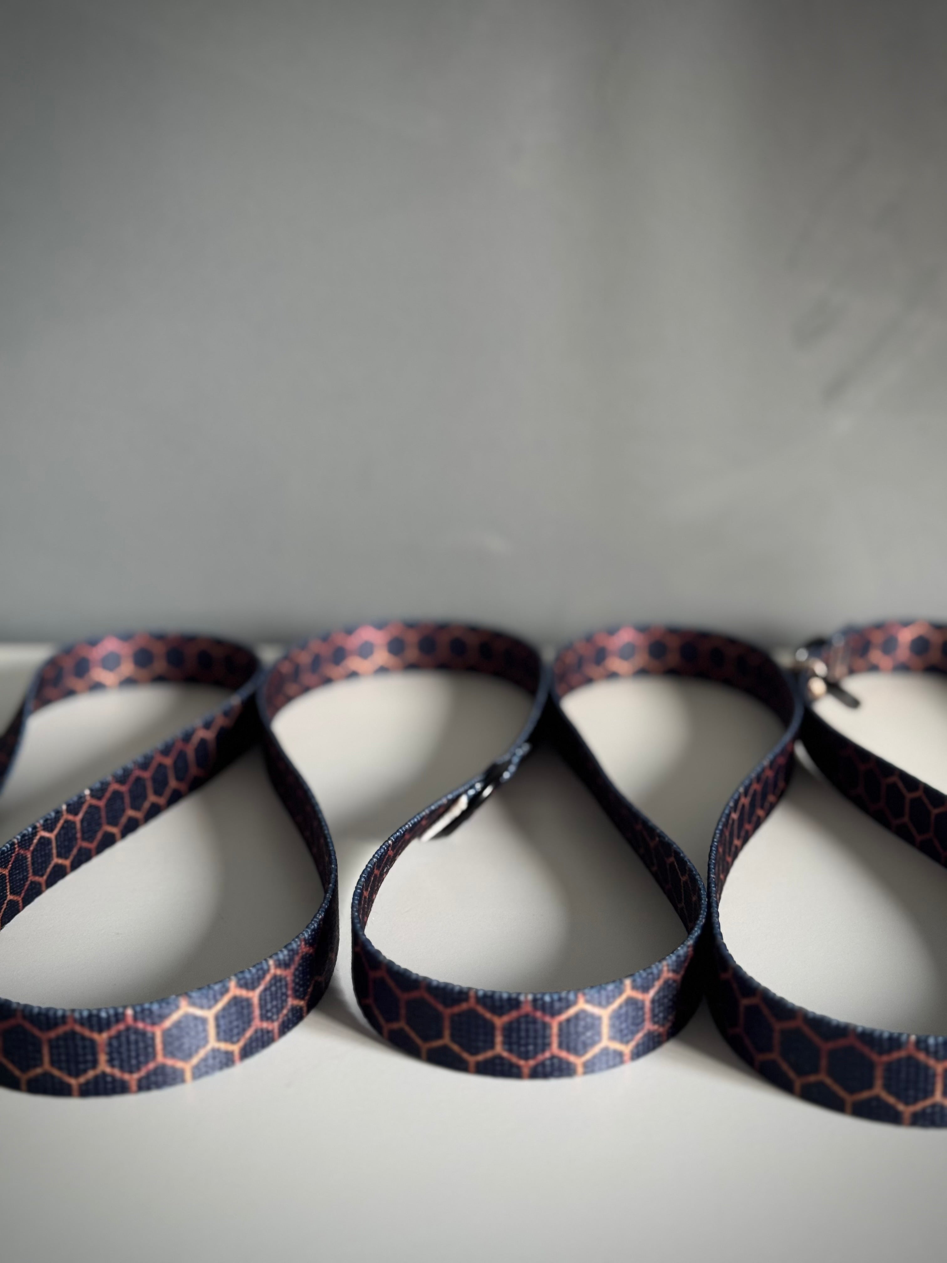ReadyFor3 | Multifunctional Leash | Hexagon Navy