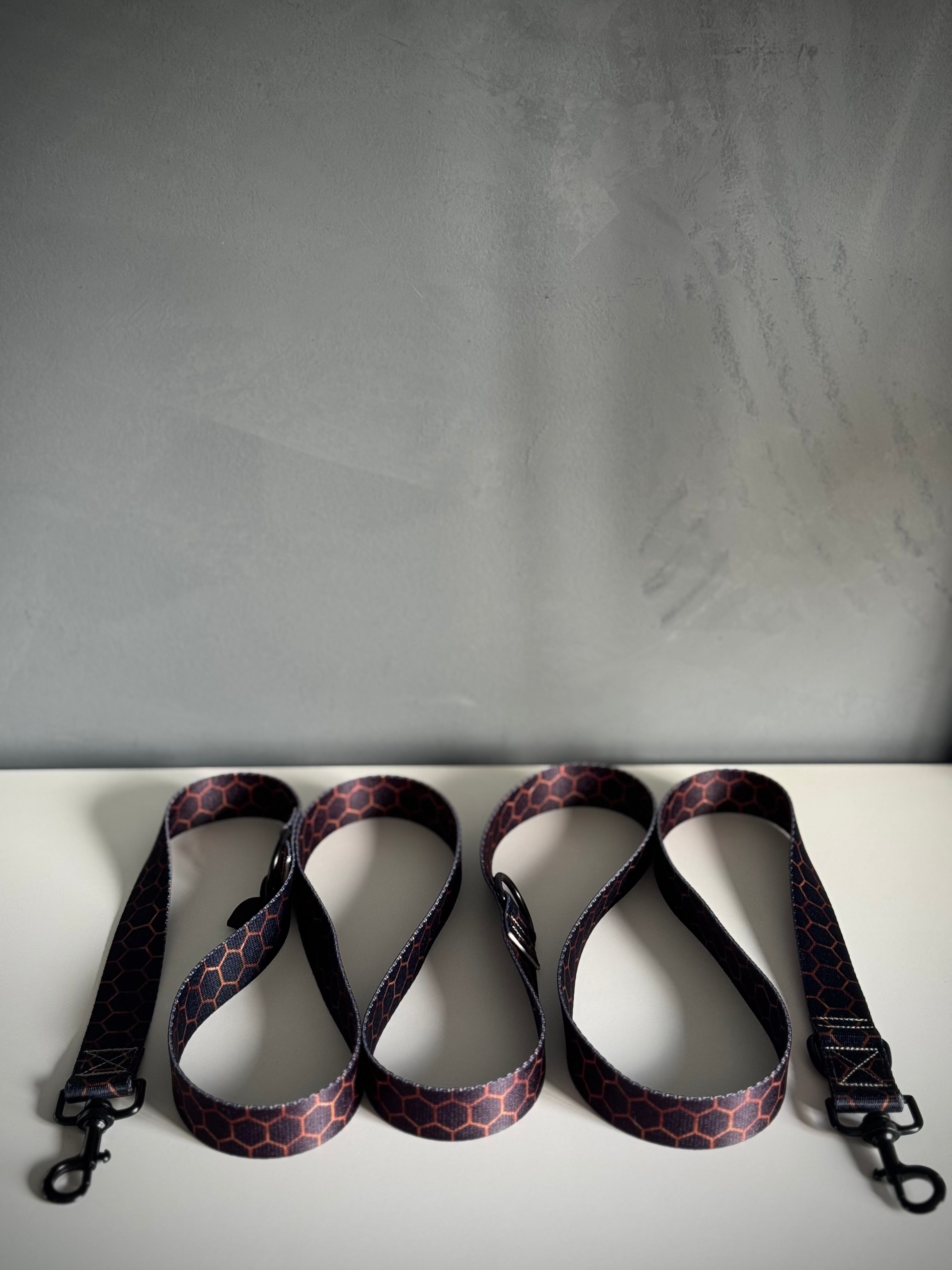 ReadyFor3 | Multifunctional Leash | Hexagon Navy