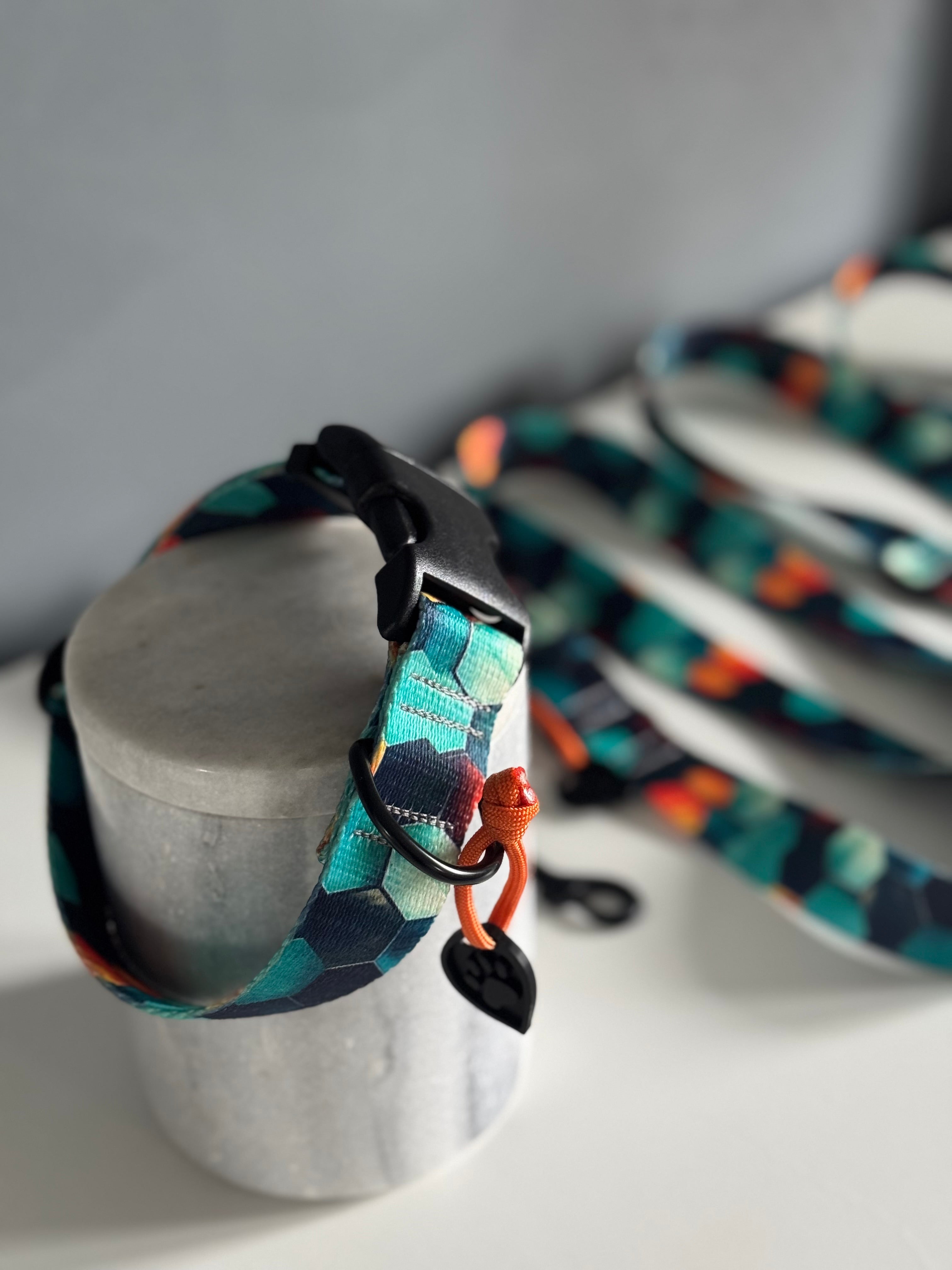 ReadyFor3 | Multifunctional  Leash | Hexagon