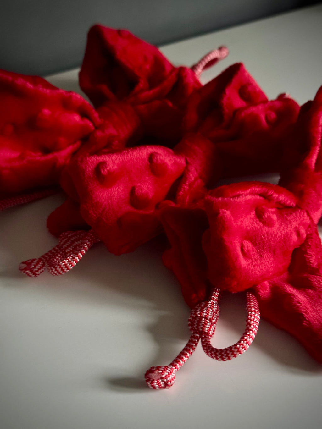 ReadyForBowTie | Dot Red