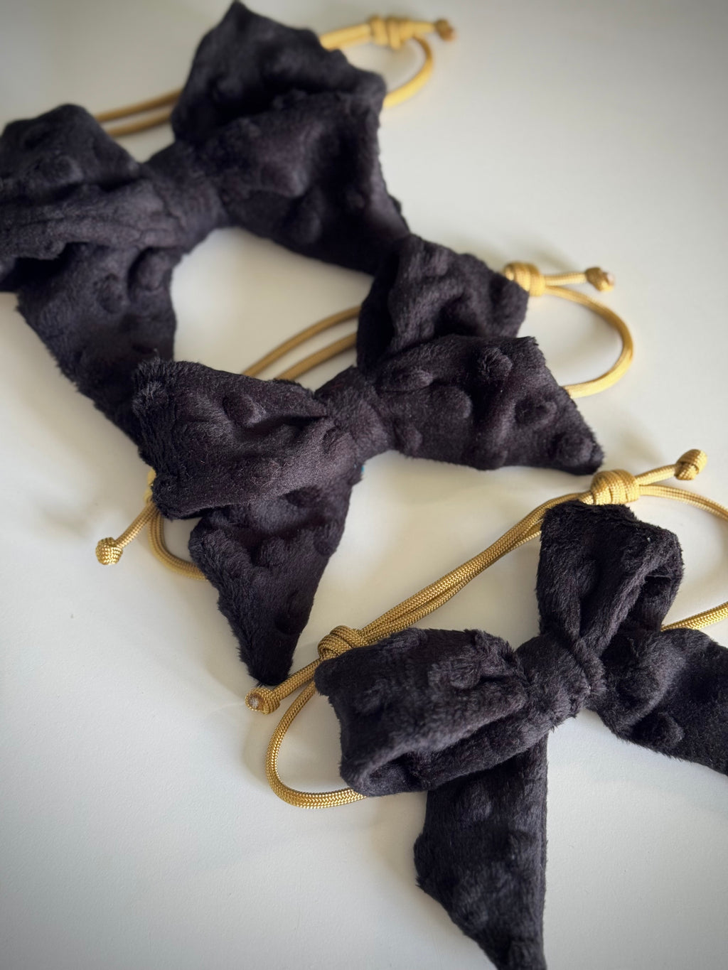 ReadyForBowTie | Dot Black/Gold