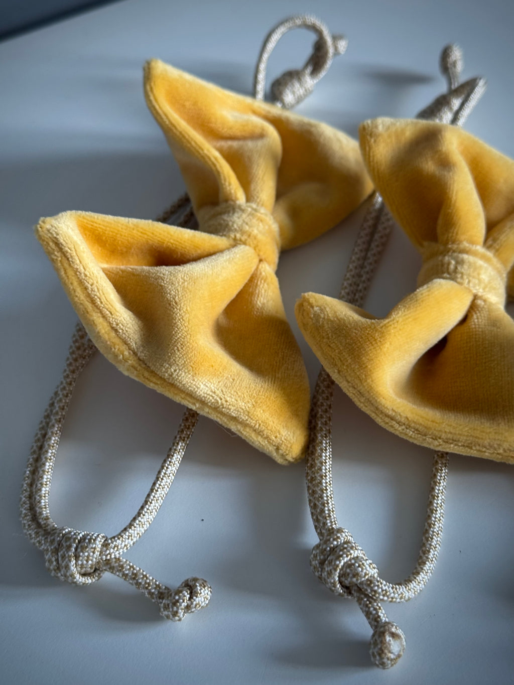 ReadyForBowTie | Velvet Yellow/Gold