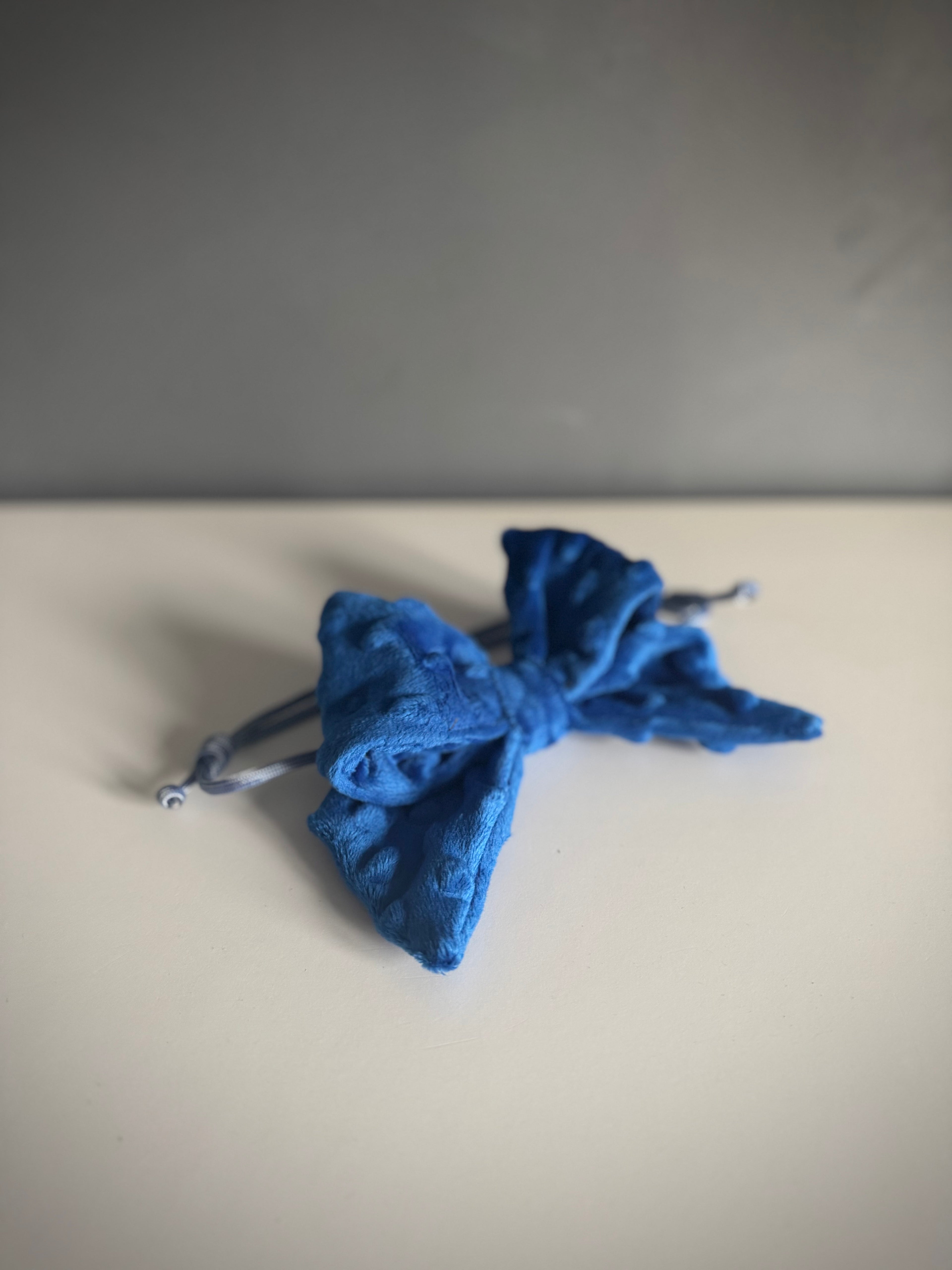 ReadyForBowTie | Dot Blue Emerald