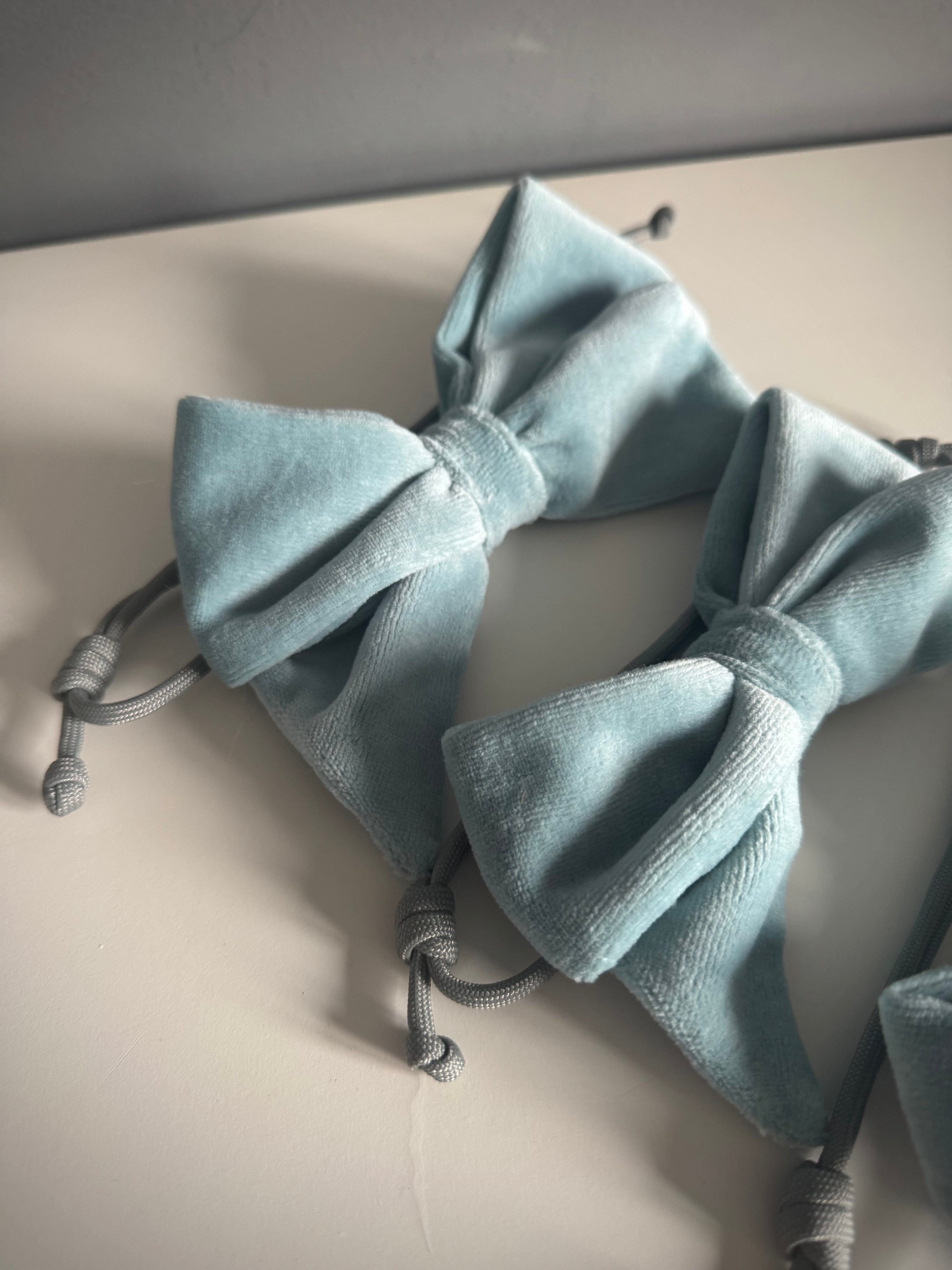 ReadyForBowTie | Velvet Light Blue/Grey
