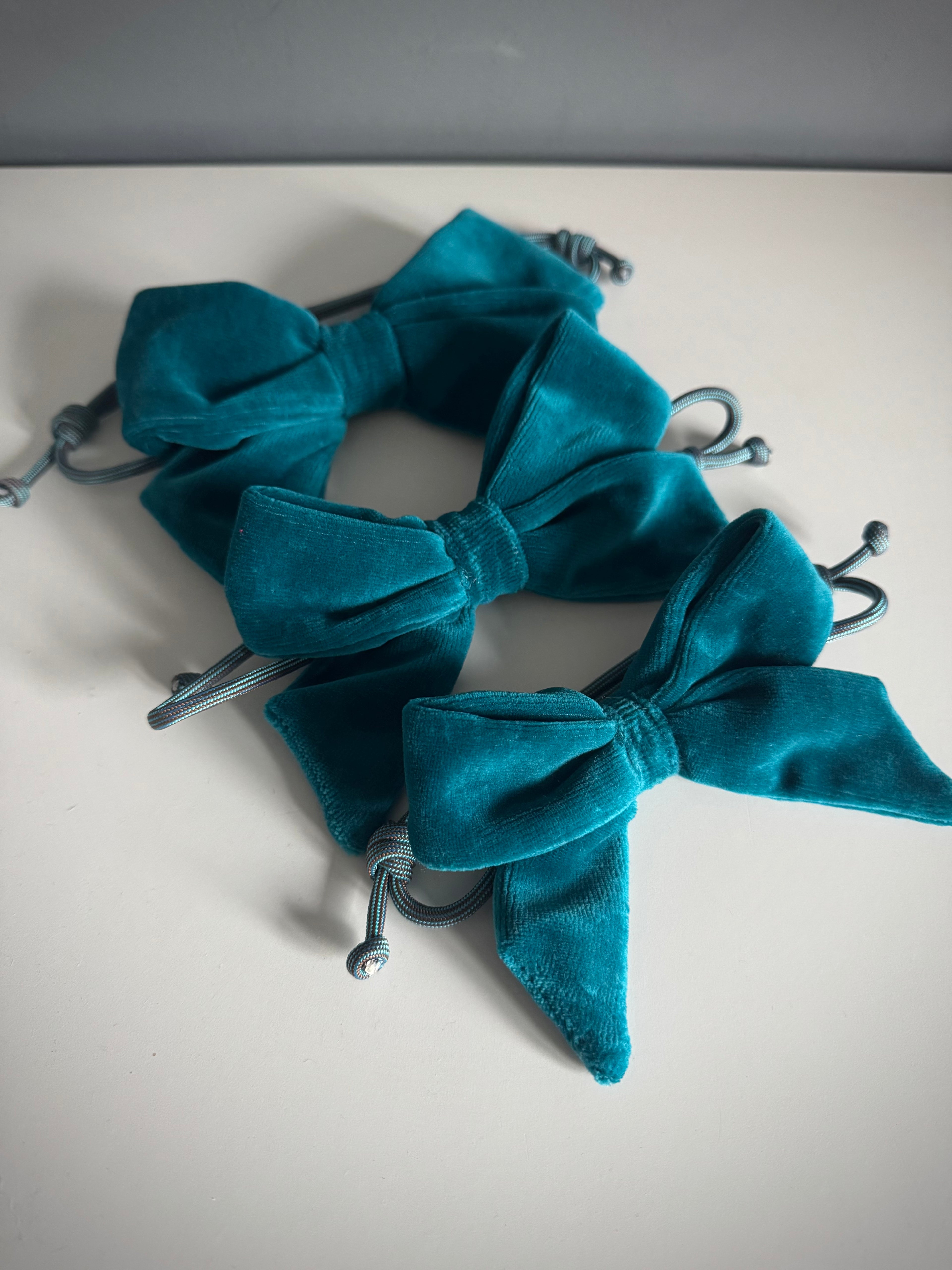 ReadyForBowTie | Velvet Dark Turquoise/Dark Turquoise