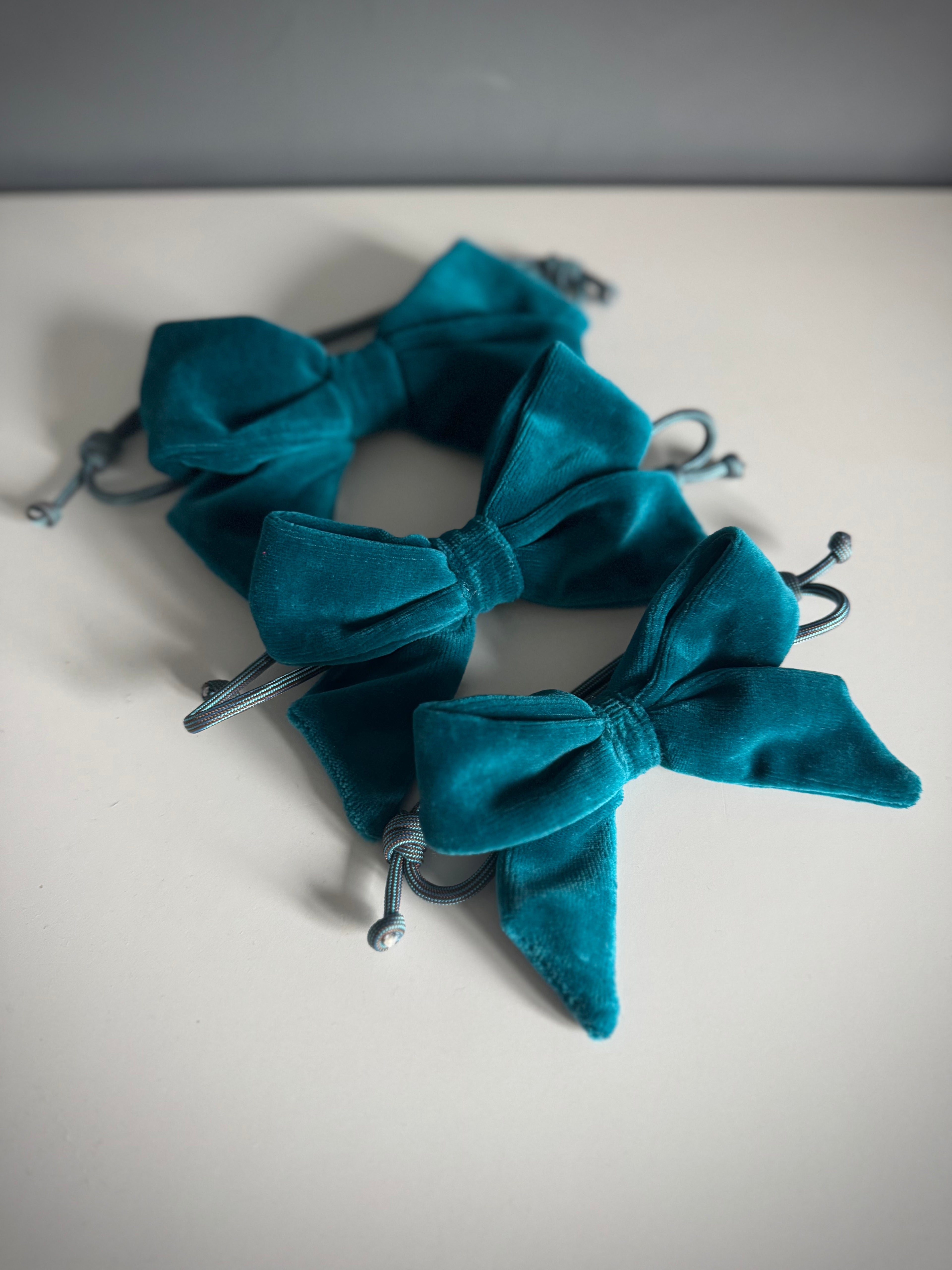ReadyForBowTie | Velvet Dark Turquoise/Dark Turquoise