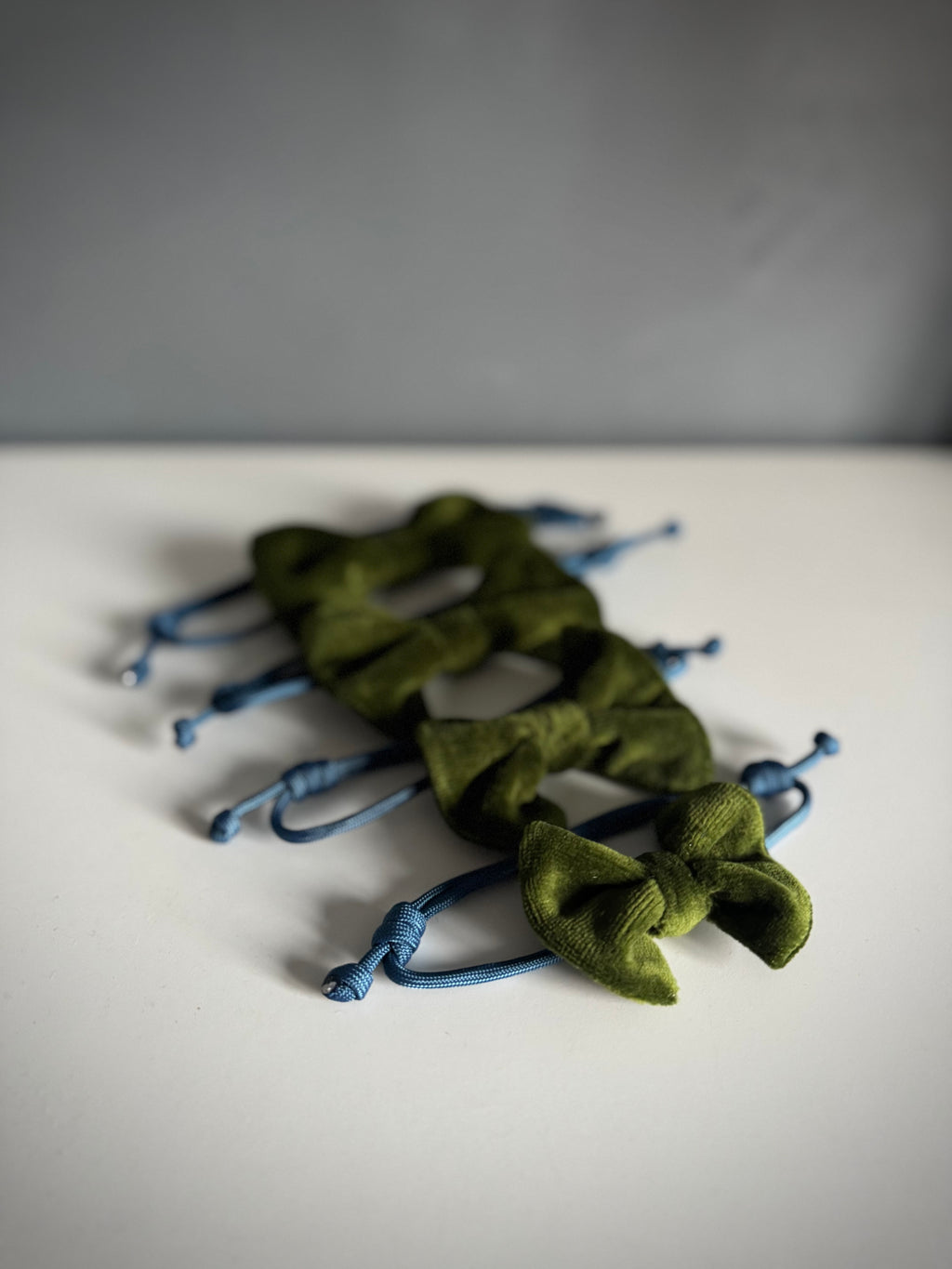 ReadyForBowTie | Velvet Green/Blue