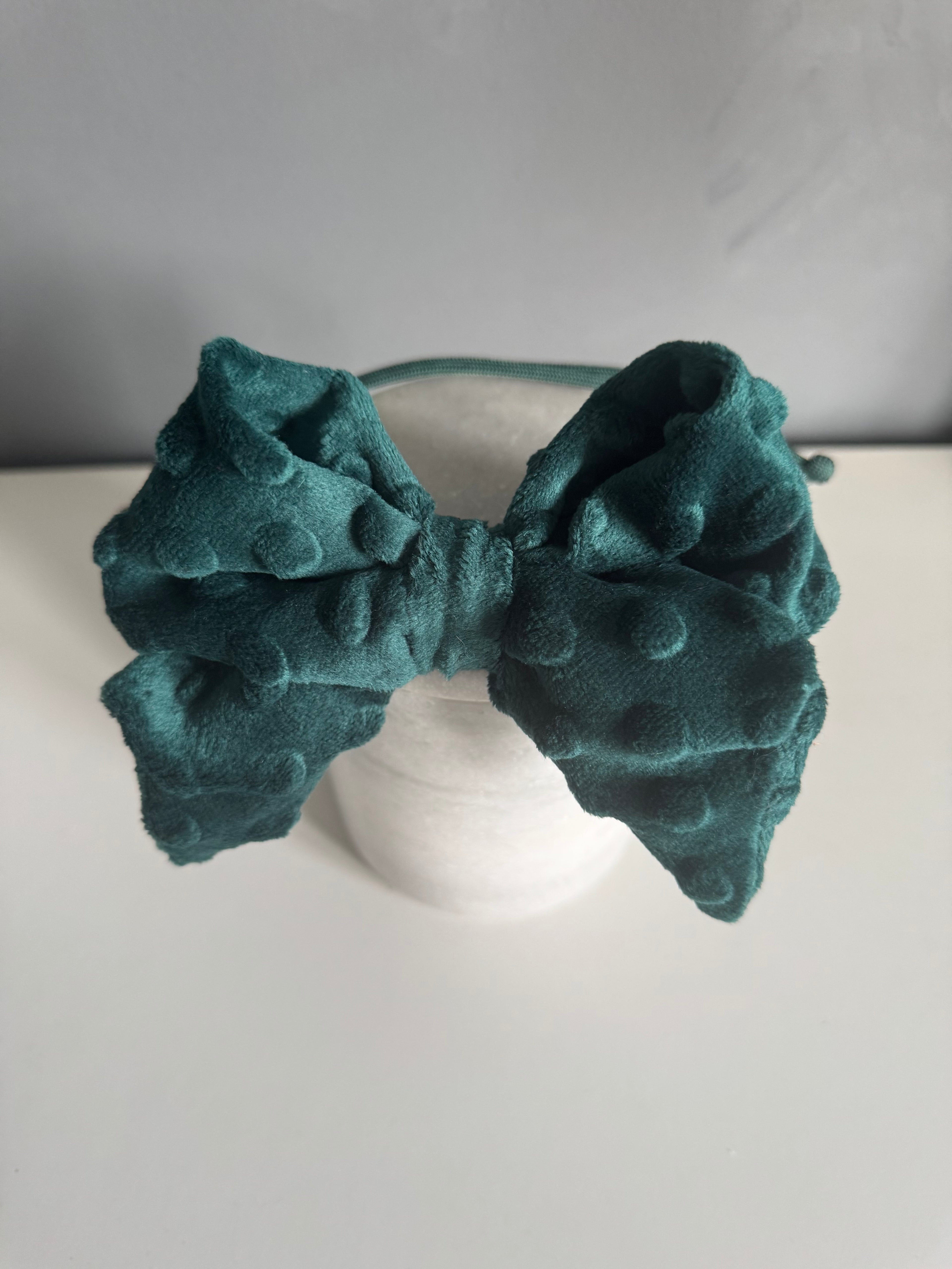 ReadyForBowTie | Dot Green