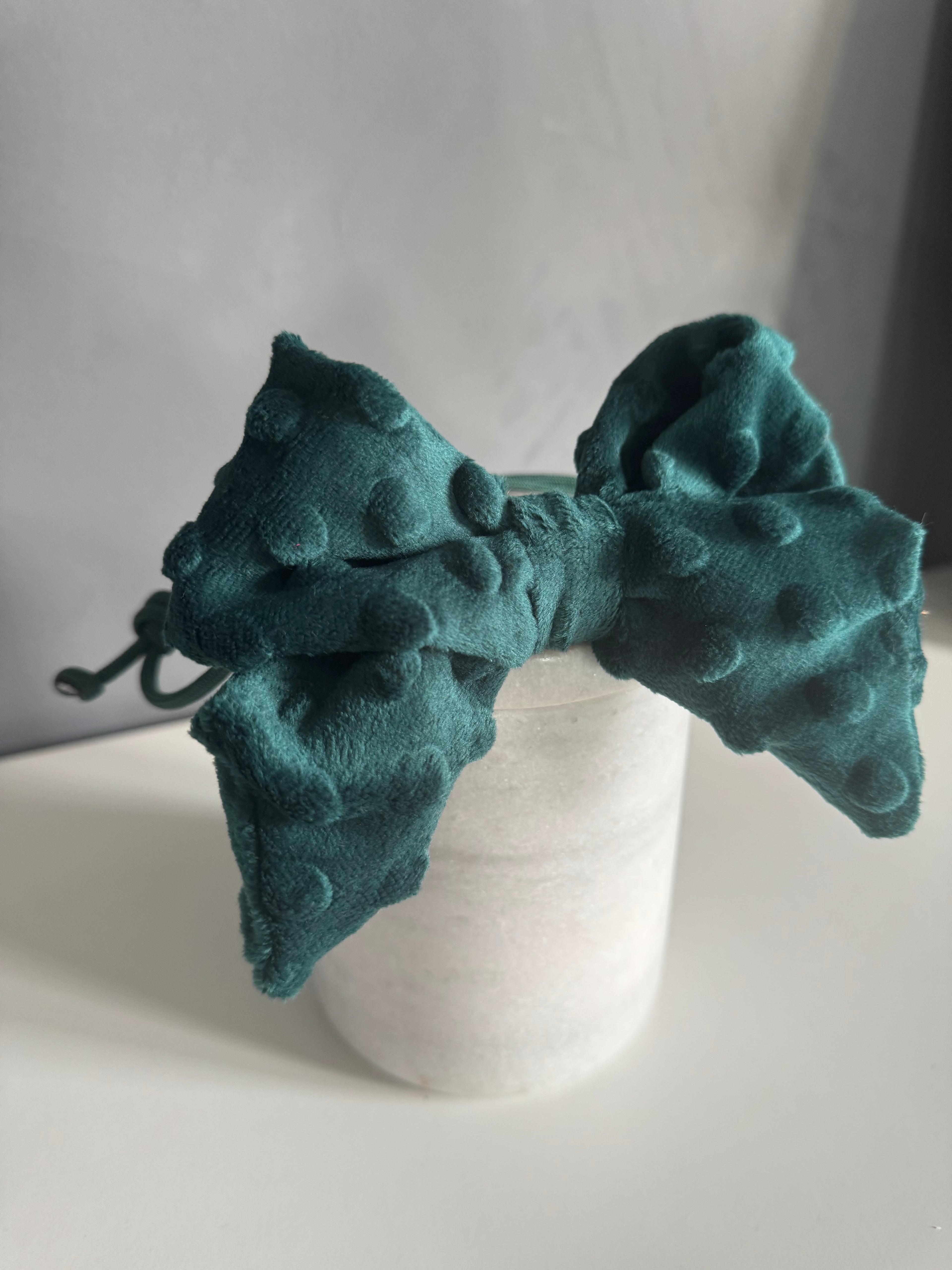 ReadyForBowTie | Dot Green