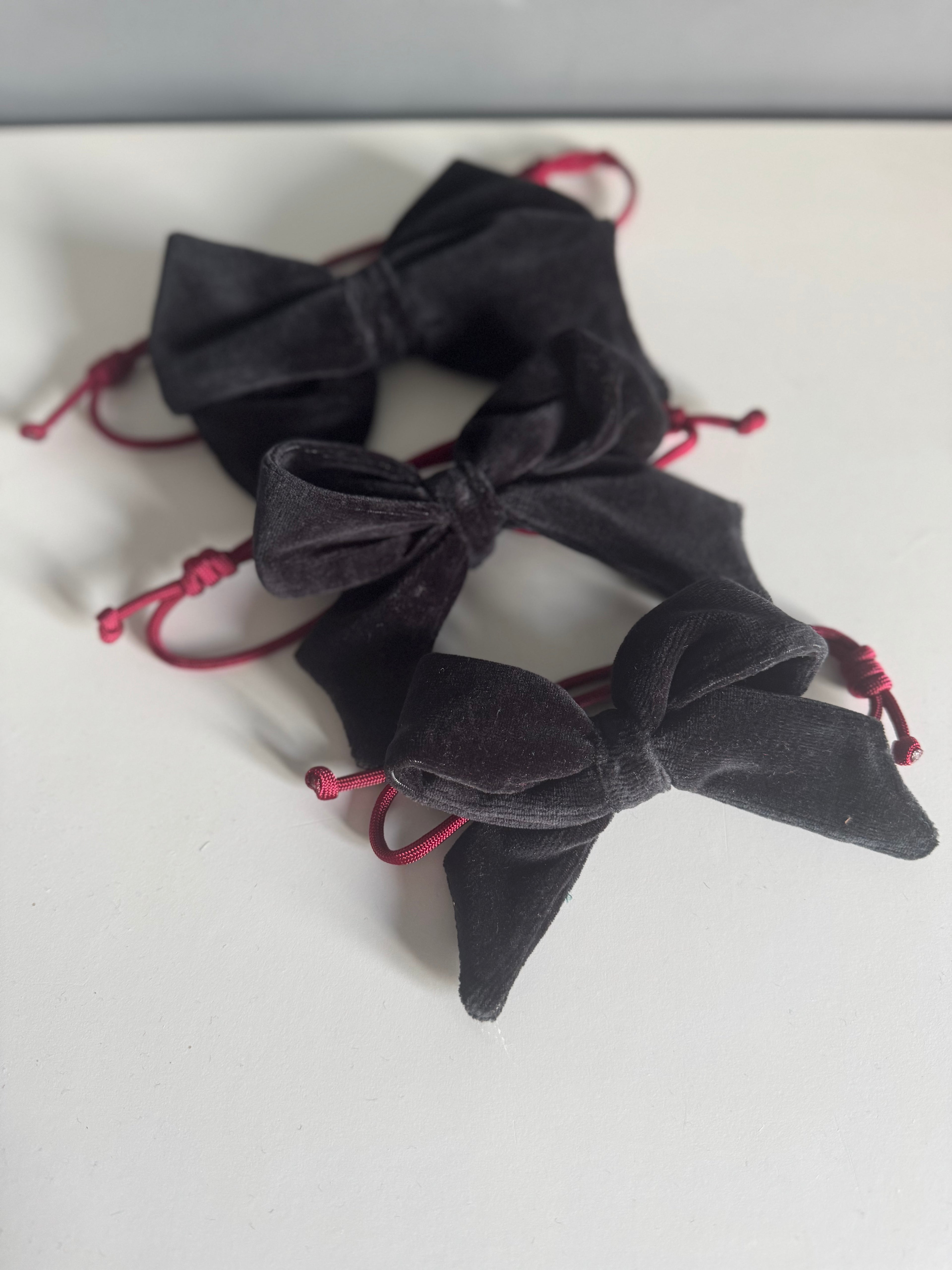 ReadyForBowTie | Velvet Black/Green/Burgundy