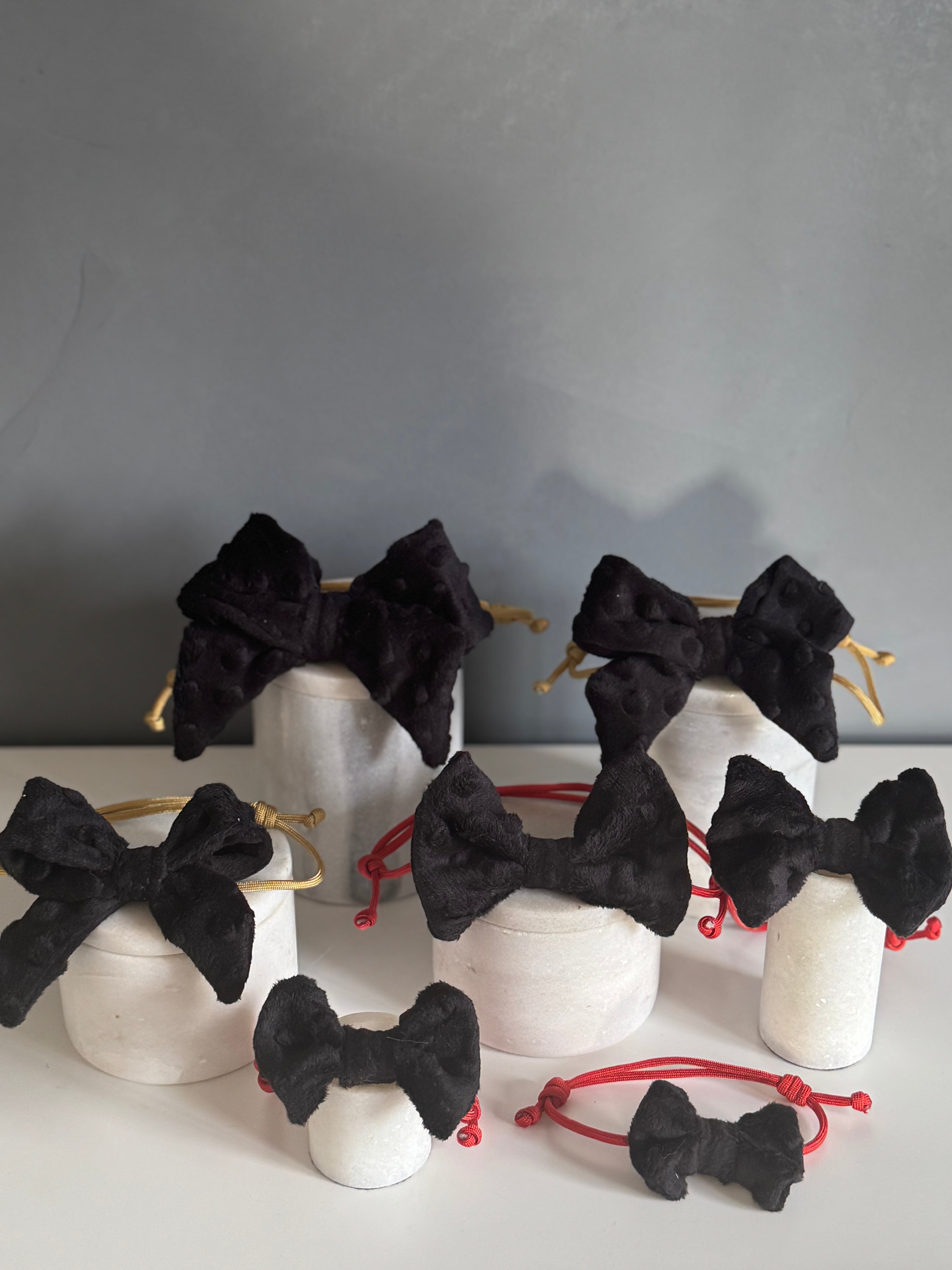 ReadyForBowTie | Dot Black/Gold/Red