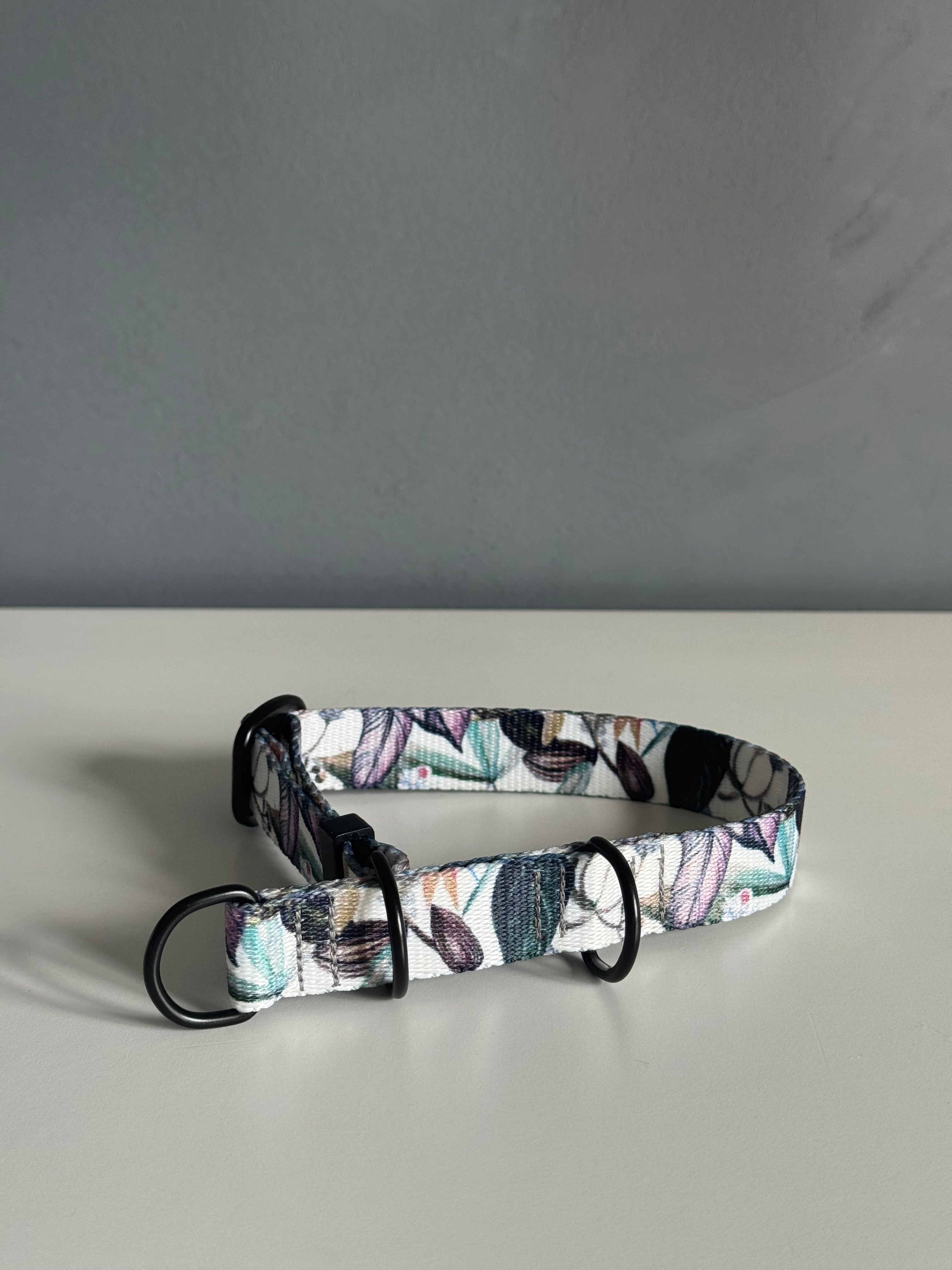 ReadyForHalf-slip | Collar | Banana Tree