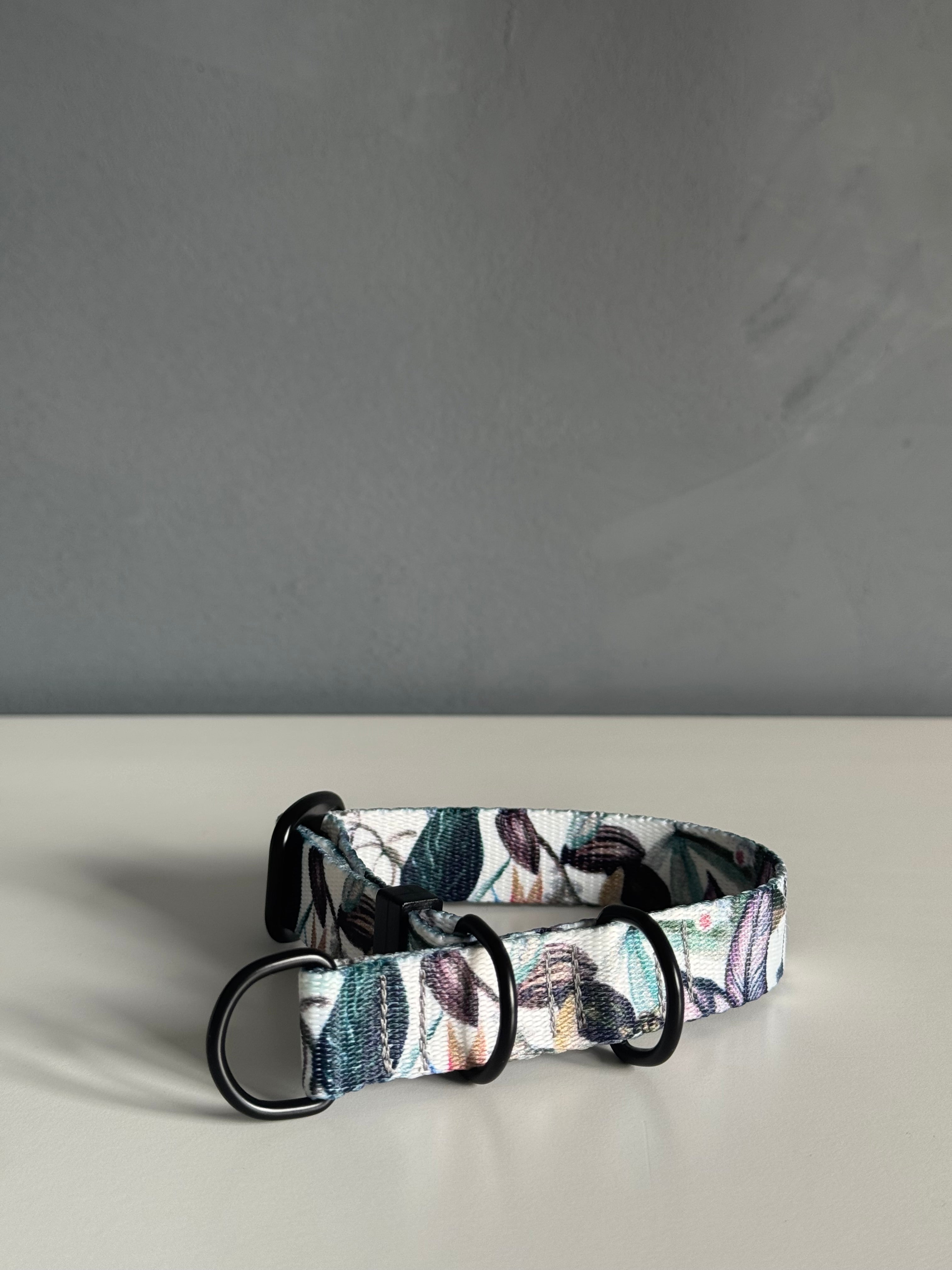 ReadyForHalf-slip | Collar | Banana Tree