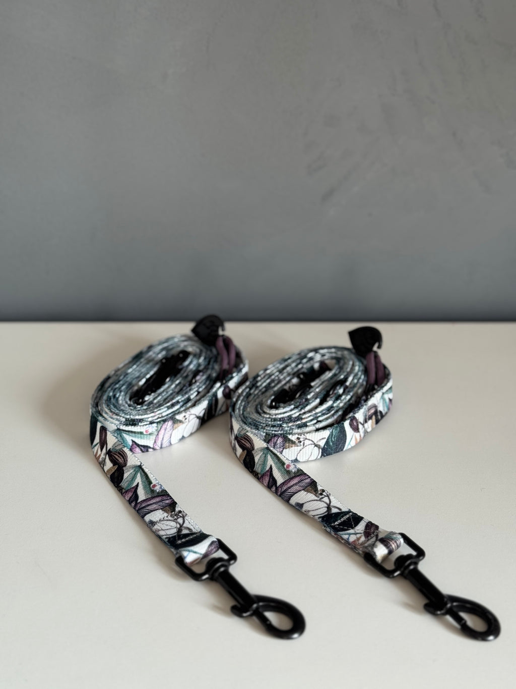 ReadyFor3 | Multifunctional Leash | Banana Tree