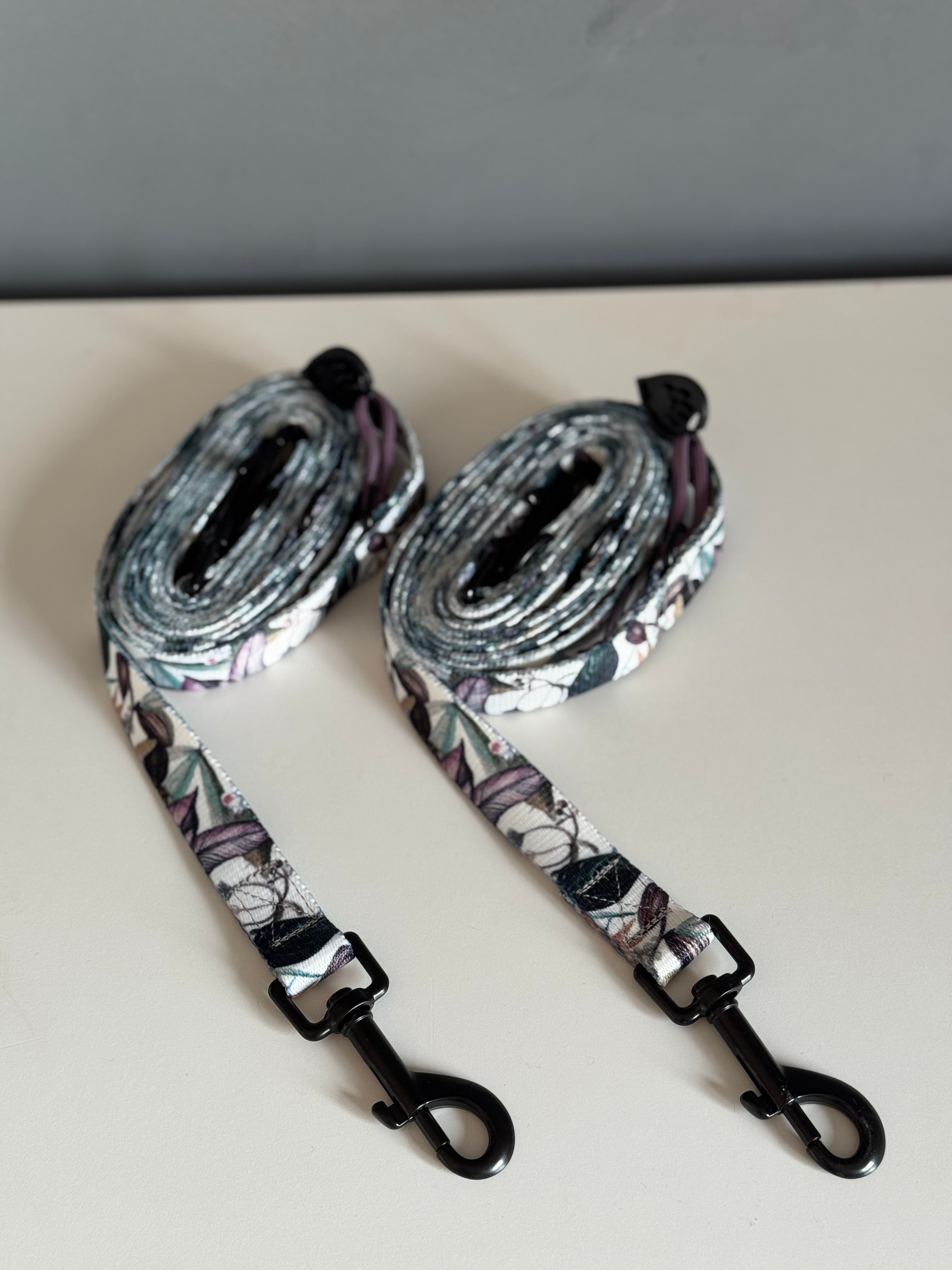 ReadyFor3 | Multifunctional Leash | Banana Tree