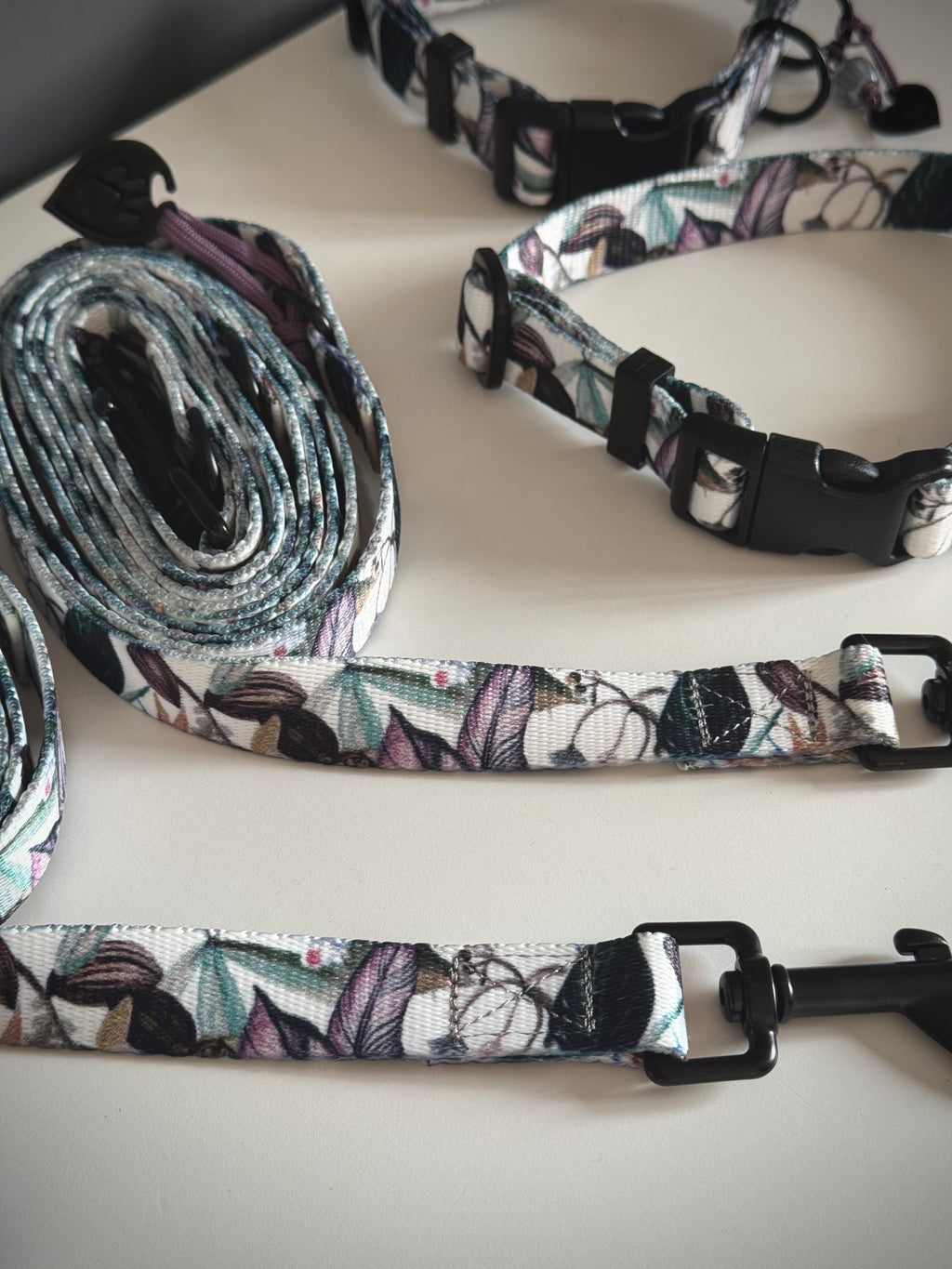 ReadyFor3 | Multifunctional Leash | Banana Tree