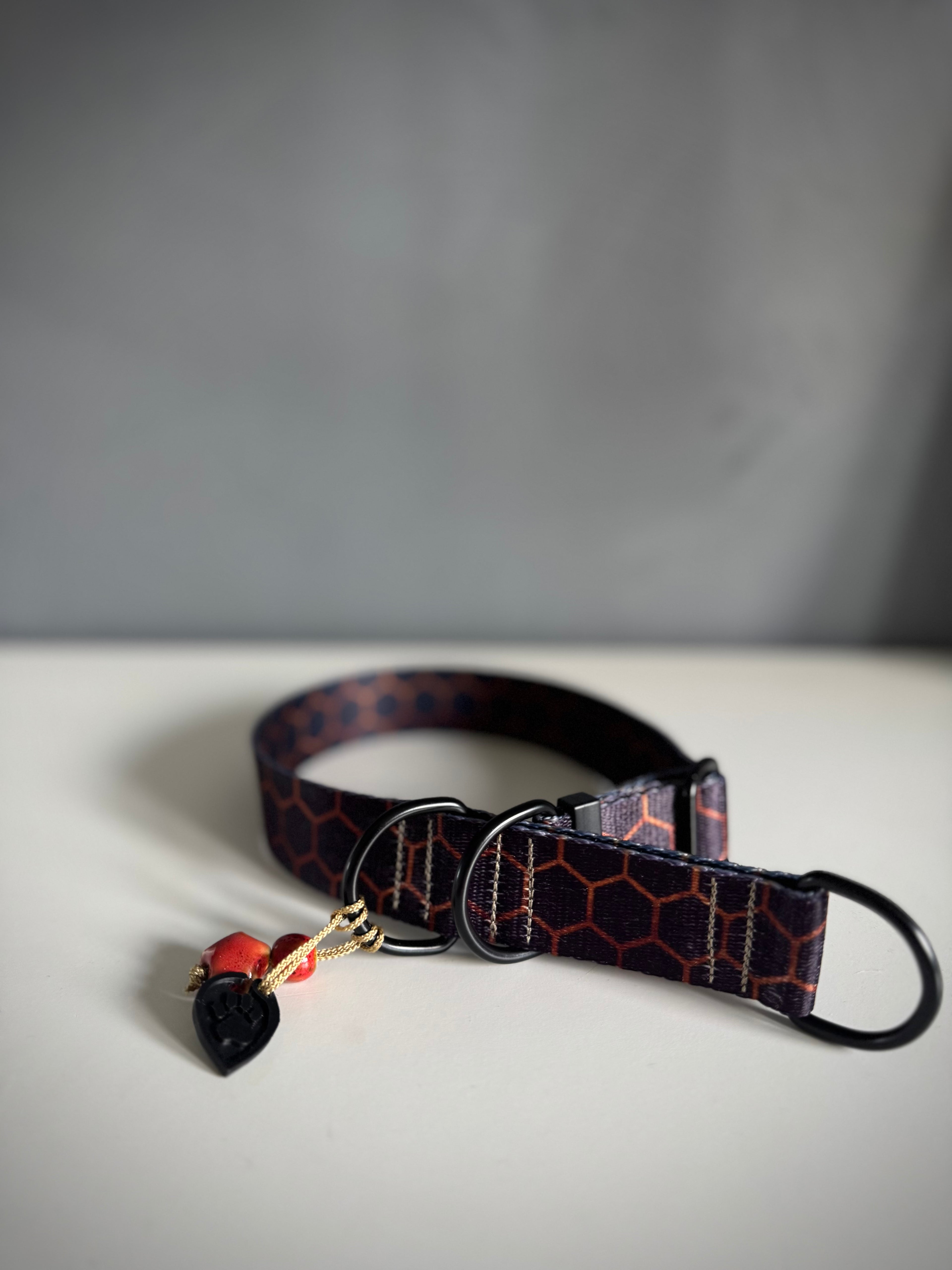 ReadyForHalf-slip | Collar | Hexagon Navy