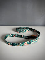 ReadyFor3 | Multifunctional  Leash | Green Meadow