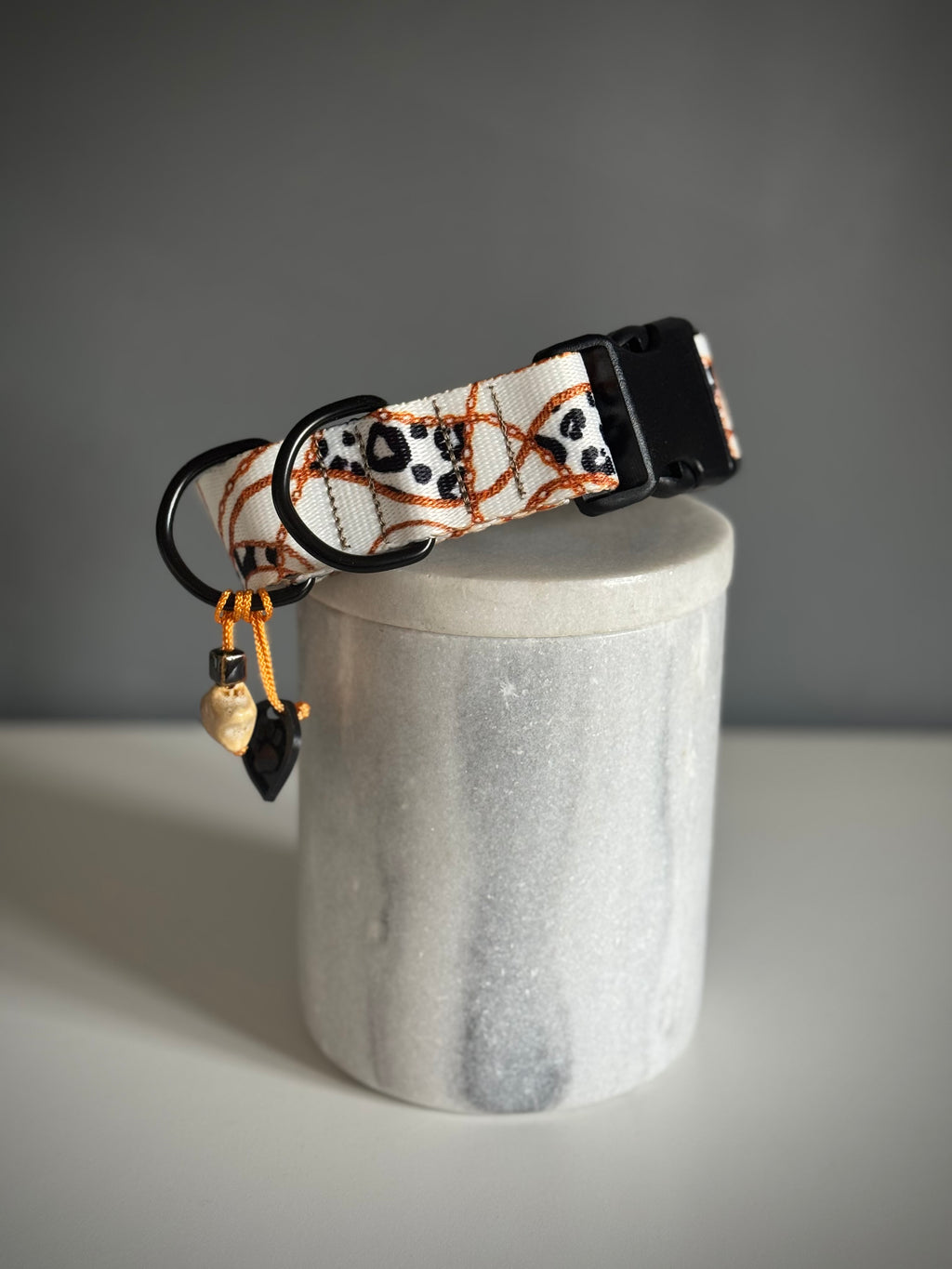 ReadyForBuckle | Collar | Chain