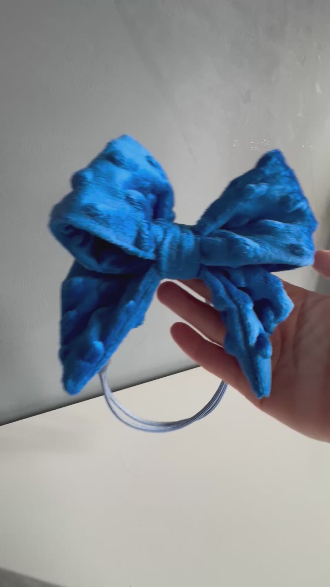 ReadyForBowTie | Dot Blue Emerald