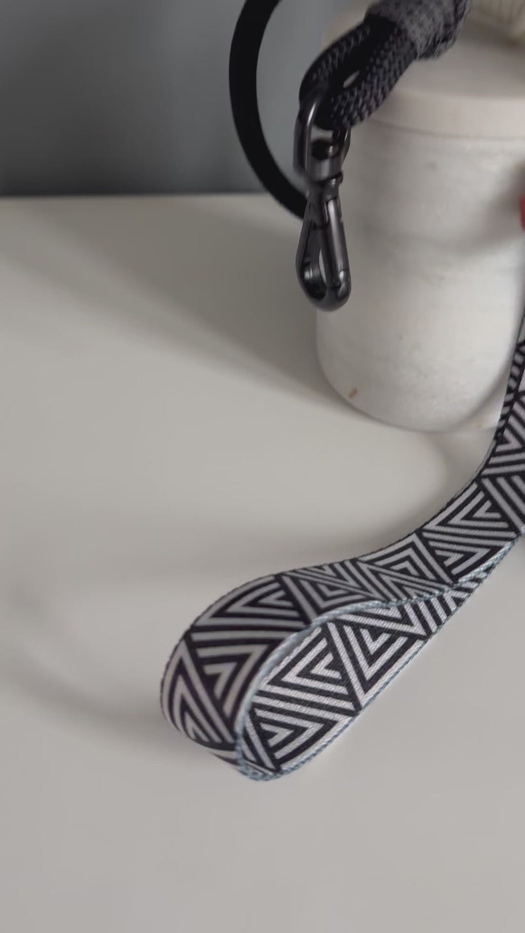 ReadyForFusion | Reflective Leash | Rope10 | Black&White